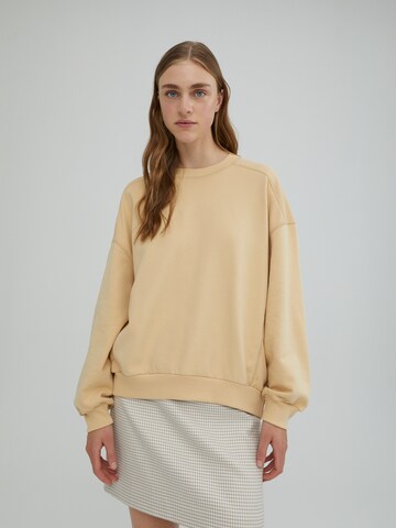 Sweat-shirt 'Lana' EDITED en beige : devant