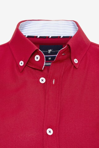 DENIM CULTURE - Regular Fit Camisa clássica 'JONES' em vermelho