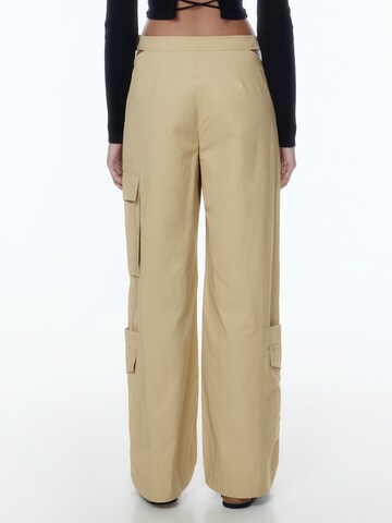 Loosefit Pantalon cargo 'Majira' EDITED en beige