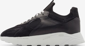 EKN Footwear Rövid szárú sportcipők 'Larch' - fekete
