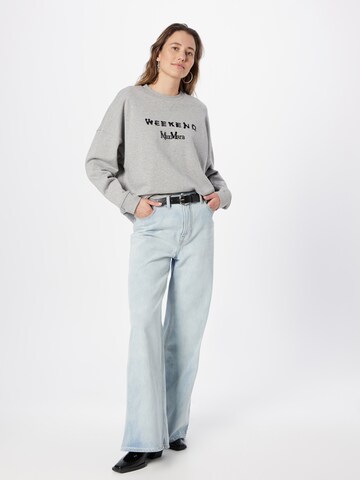 Weekend Max Mara Sweatshirt 'HOT' in Grey