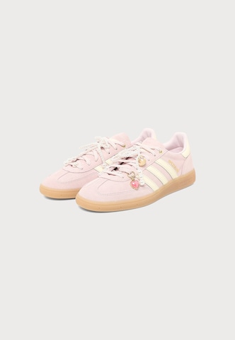 ADIDAS ORIGINALS Madalad ketsid 'HANDBALL SPEZIAL', värv roosa