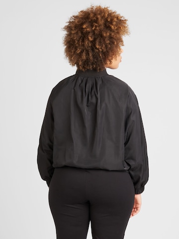 ONLY Carmakoma Between-Season Jacket 'Minna' in Black