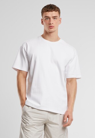 Urban Classics Shirt ' ' in White: front