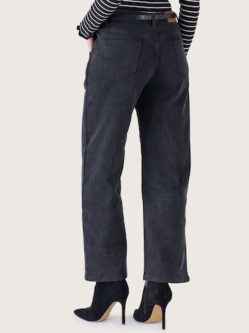 Regular Jean 'Darla' Camomilla en gris