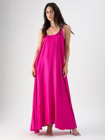 Abito 'Rose' di MND in rosa: frontale