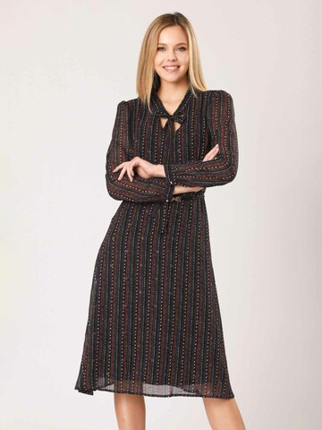 Robe Quiosque en noir : devant