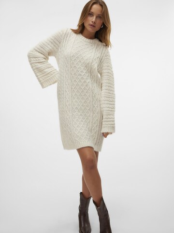 Robes en maille 'Jessica' VERO MODA en beige