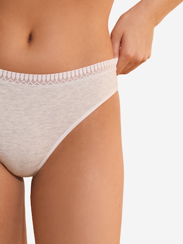 Panty 'Happily' di ETAM in grigio