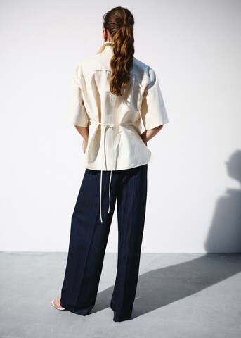 MANGO Loose fit Pleat-Front Pants 'Vega' in Blue