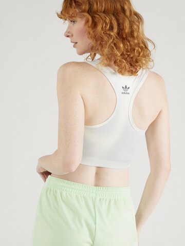 ADIDAS ORIGINALS Topp i grå