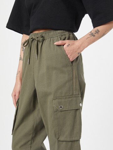 Oasis - regular Pantalón cargo en verde