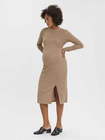 Vero Moda Maternity Strikkjole 'VMMASTA' i beige