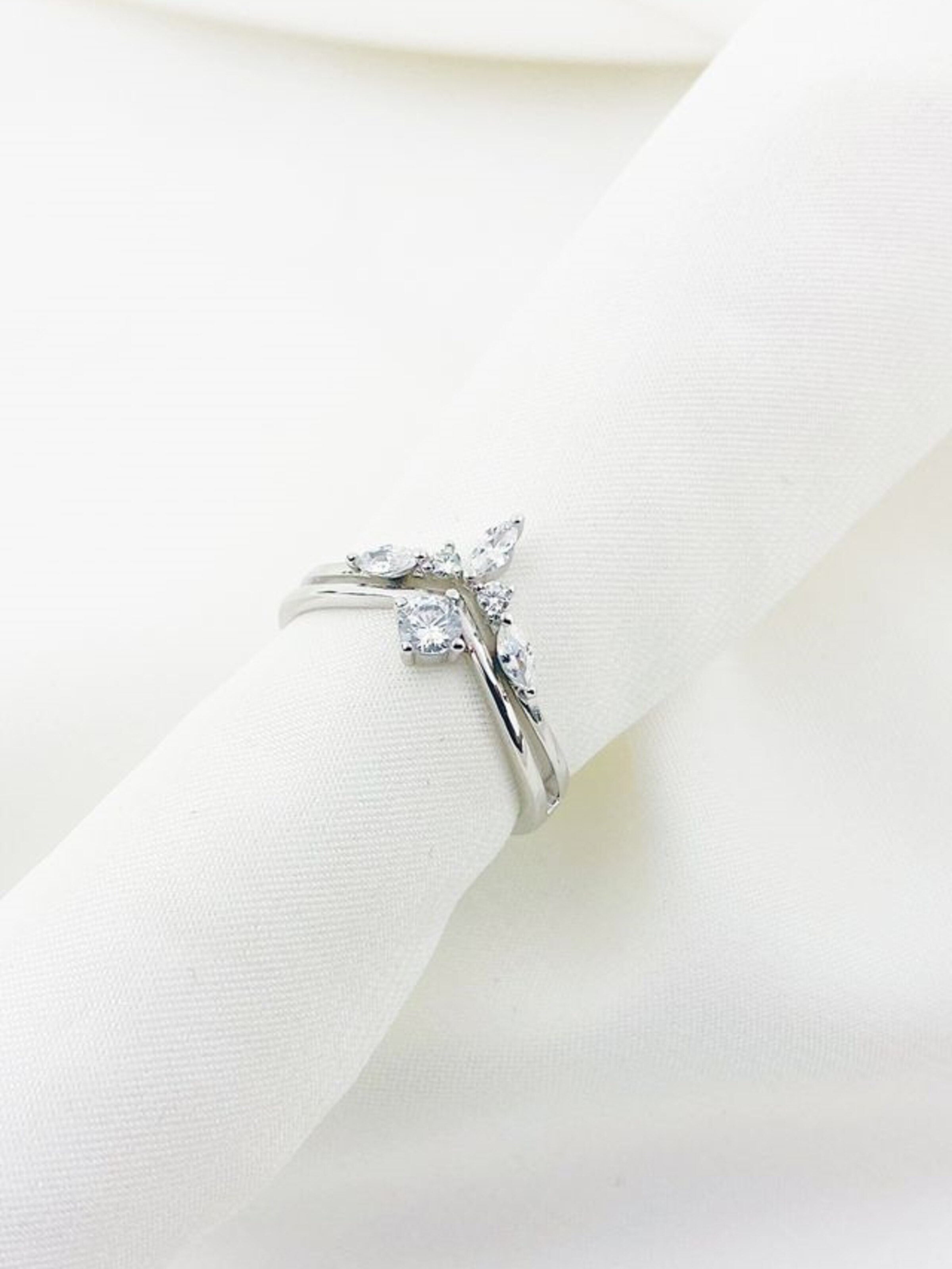 Hey Happiness Ring 'Crown' in Silver