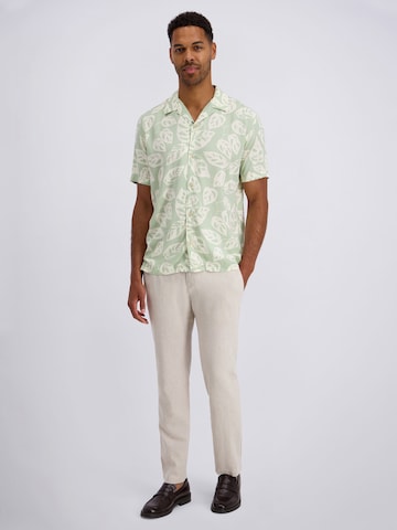 PIERRE CARDIN Regular fit Button Up Shirt in Green