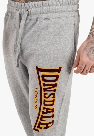 LONSDALE Tapered Sports trousers 'Blackley' in Grey