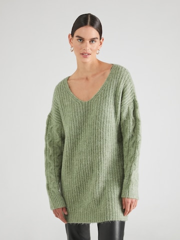 ABOUT YOU Sweater 'May' in Green: front