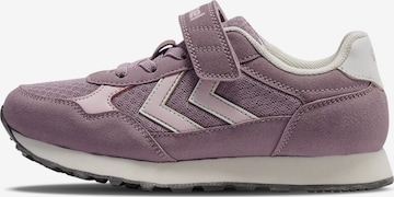 Hummel Sneaker in Lila: Vorderseite