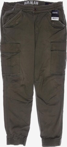 ALPHA INDUSTRIES Pants in 36 in Green: front