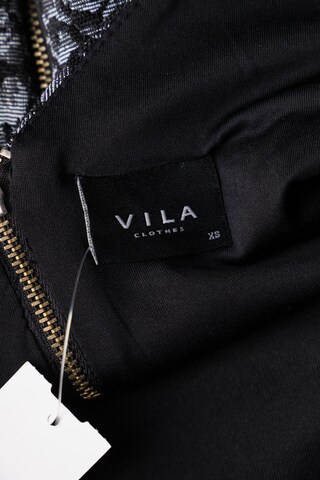 VILA Dress in XS in Black