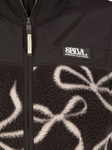 Sublevel Vest in Brown