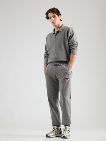 s.Oliver Дънки Tapered Leg Панталон 'Detroit' в сиво