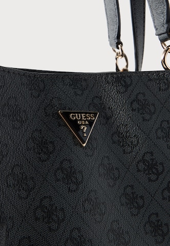 GUESS Τσάντα ώμου 'LORELLA' σε μαύρο