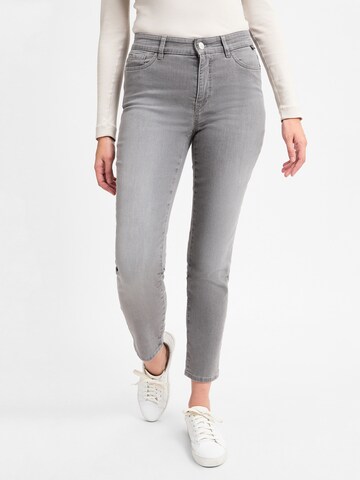 Marc Cain Slim fit Jeans in Grey: front