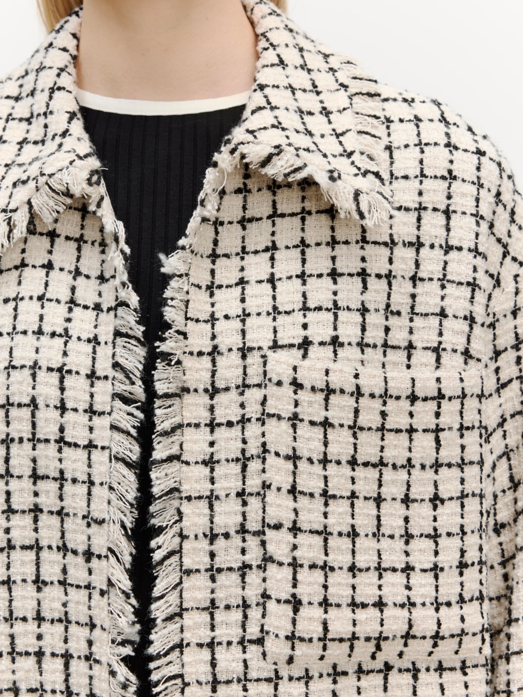 EDITED Produkte Jacke 'Dela' schwarz