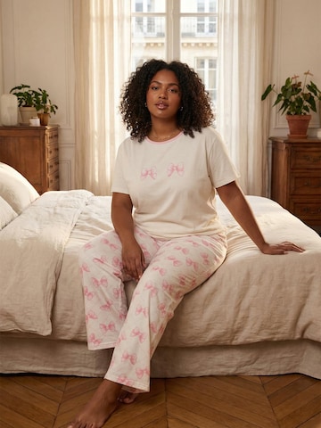 Trendyol Curve - Pijama en blanco: frente