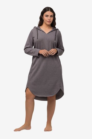 Robe Ulla Popken en gris : devant