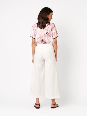 TONI Loose fit Pants in White