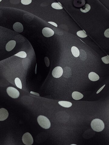 Next Bluse in Schwarz