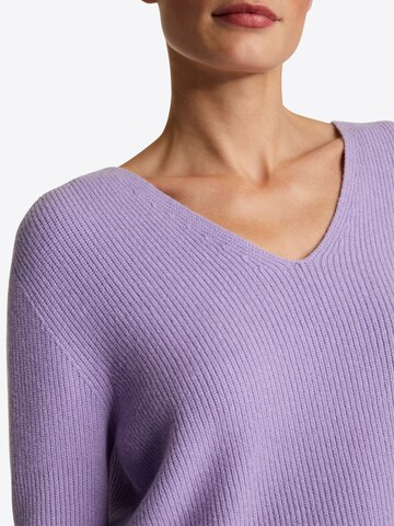 Rich & Royal Sweater in Purple