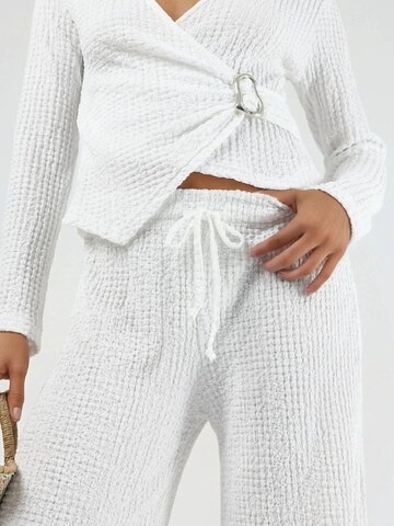 Wide leg Pantaloni di Busem in bianco