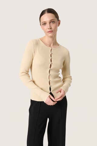 SOAKED IN LUXURY Cardigan 'Spina' i beige: forside