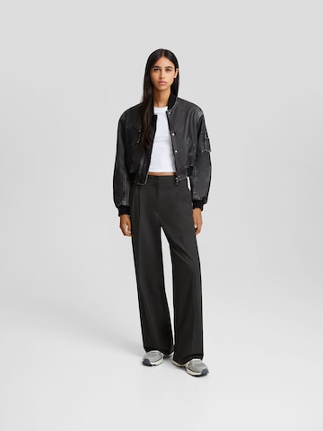 Bershka Wide leg Pleat-Front Pants in Grey