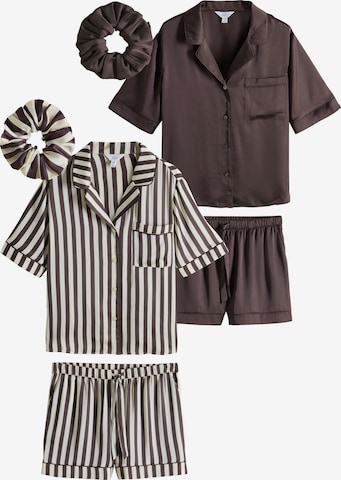 ruda The Set Pižama su šortais: priekis