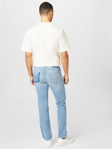 Tommy Jeans تقليدي جينز 'Ryan' بلون أزرق