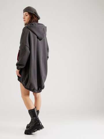 pilka ALPHA INDUSTRIES Suknelė 'X-Fit'