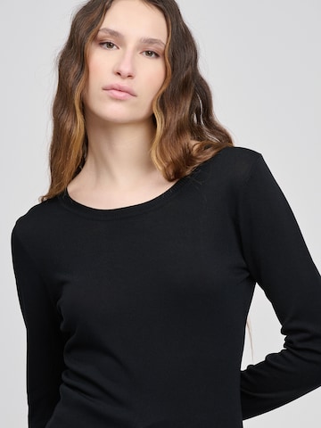 Influencer Pulóver - fekete