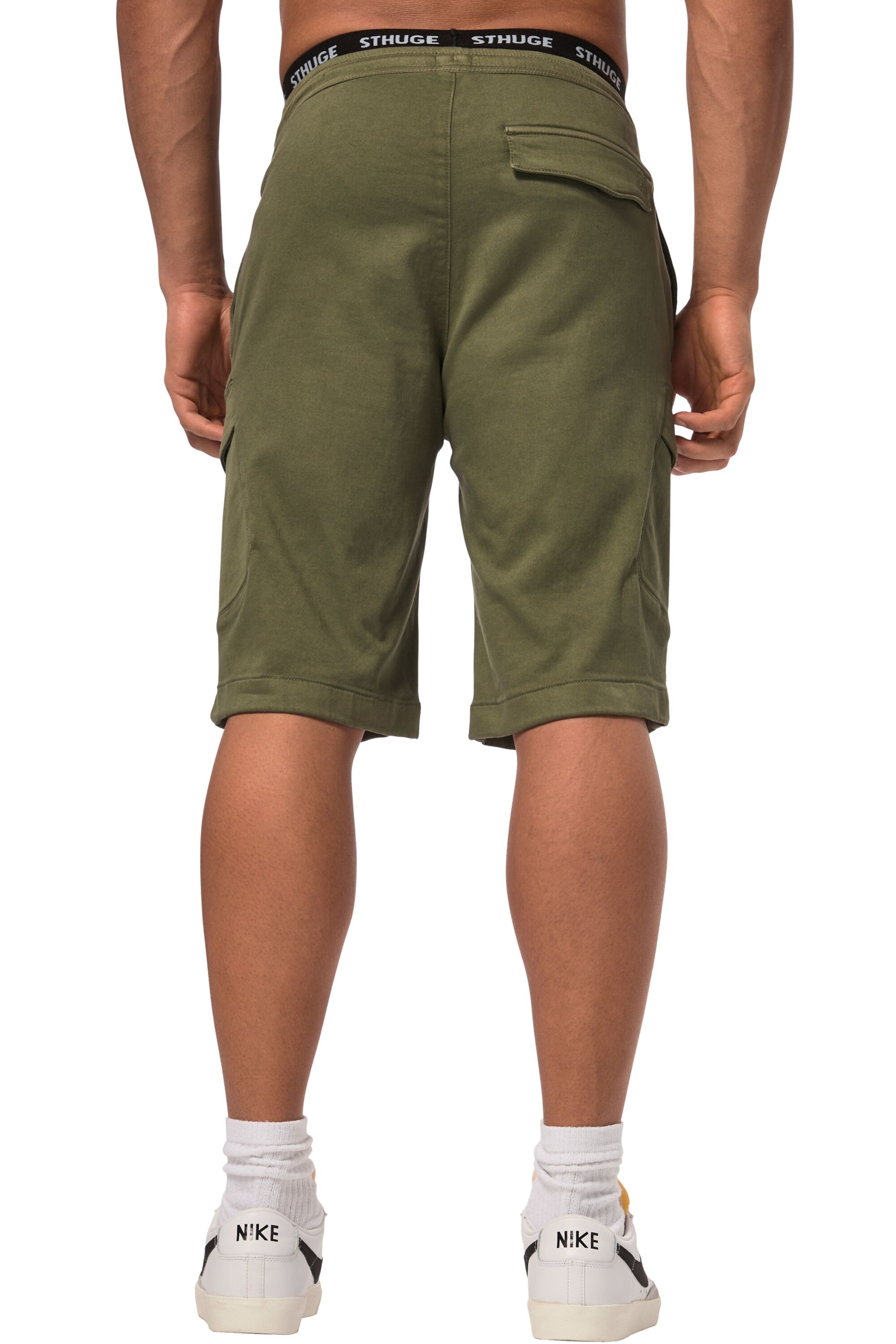 Regular Pantalon cargo STHUGE en vert