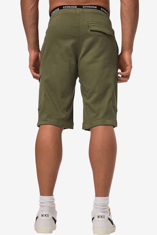 Regular Pantalon cargo STHUGE en vert