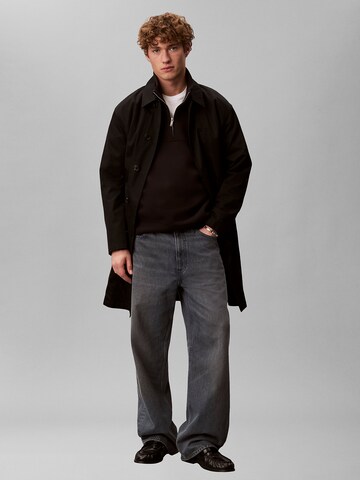 Calvin Klein Sweatshirt in Black