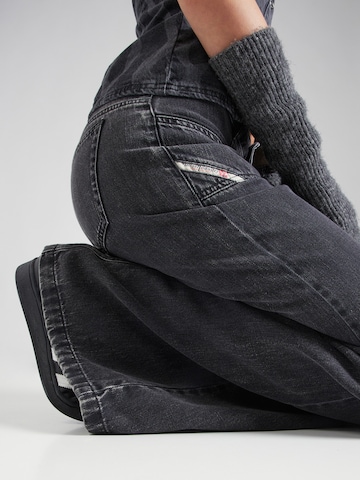 Wide leg Jeans 'D-AKII' di DIESEL in nero