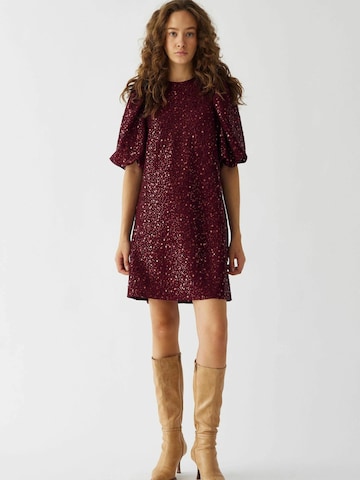 Noella Kjole ' Pastis ' i rød