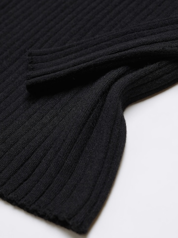 MANGO Sweater 'GOLETAC' in Black