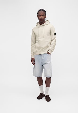 Calvin Klein Jeans Sweatshirt in Beige