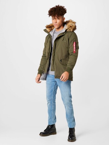 Giacca invernale 'Arctic Discoverer' di ALPHA INDUSTRIES in verde