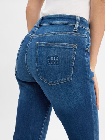 Coupe slim Jean 'Raja' Cambio en bleu